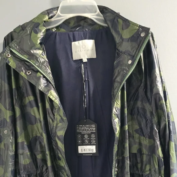 Anatomie Green and Black Trench Coat with Camouflage Design - Picture 3 of 16